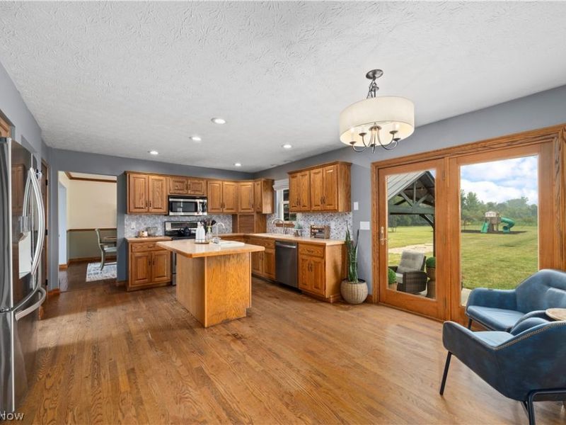 43800 Smith Road, Wellington, OH 44090 Photo 8