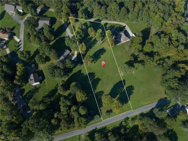 7668 N Ridge Place, Lisbon, OH 44432