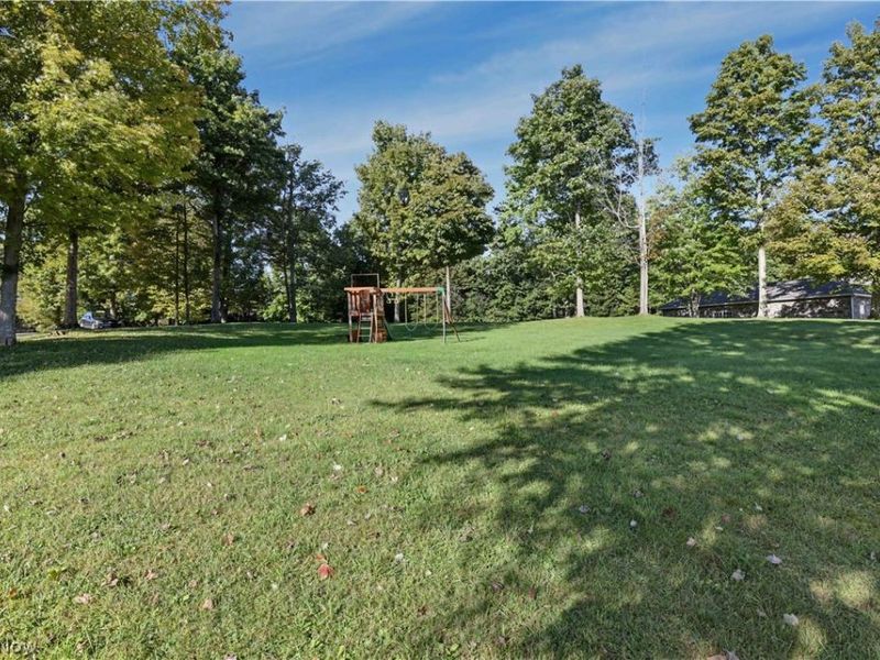7668 N Ridge Place, Lisbon, OH 44432 Photo 5