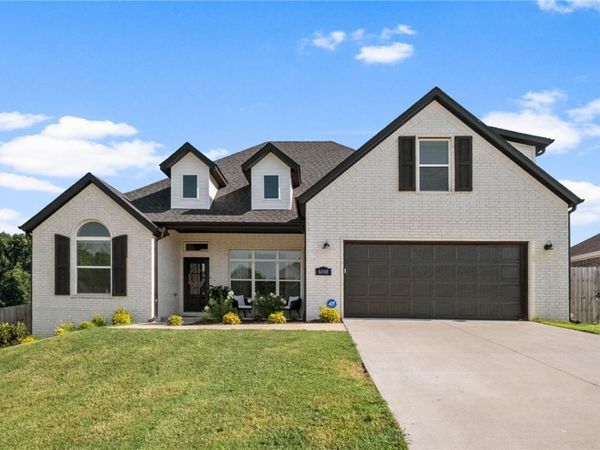 6048 W Quinn Street , Fayetteville, AR 72704