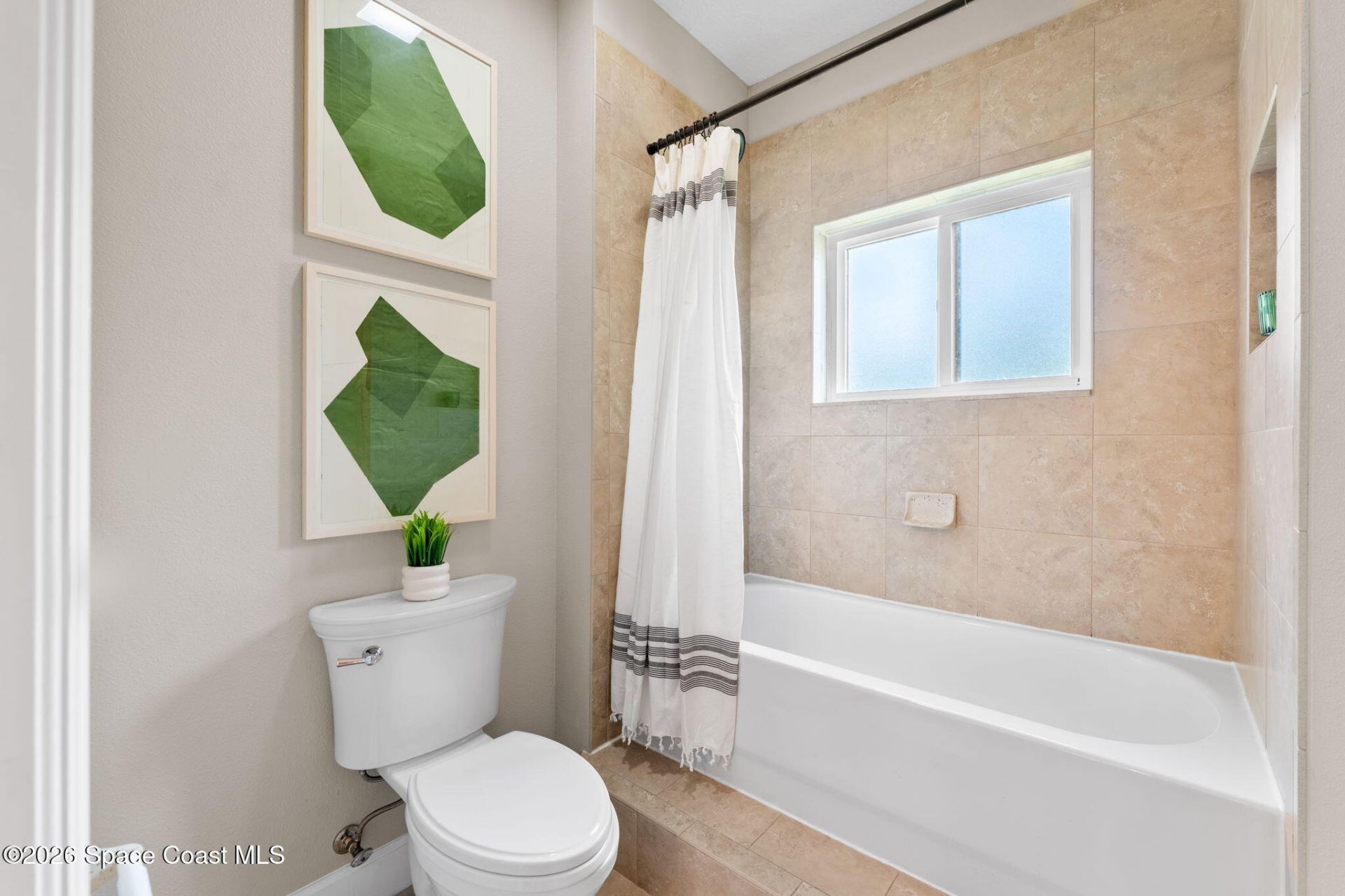 1975 Botanica Circle , Melbourne, FL 32904 Photo