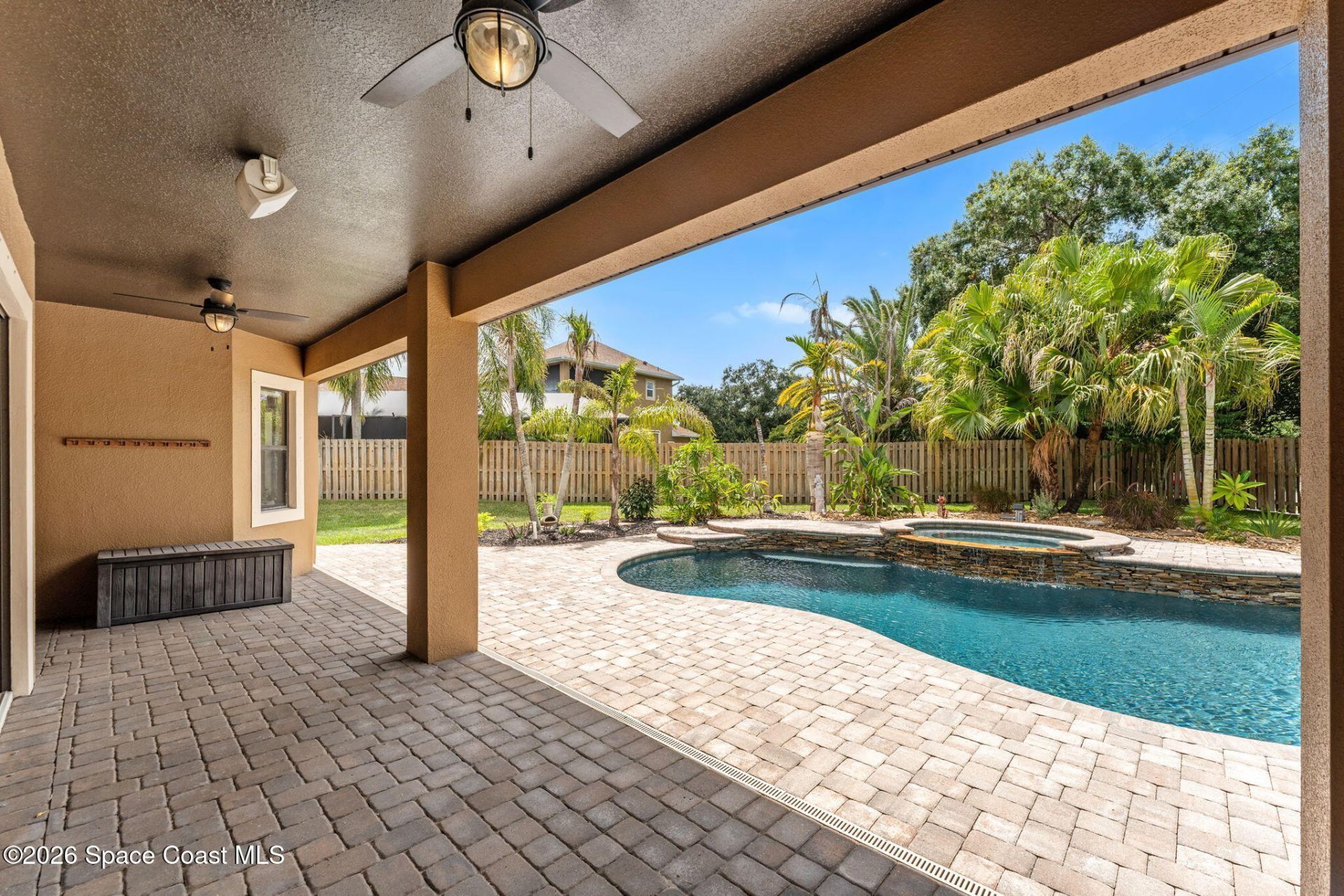 1975 Botanica Circle , Melbourne, FL 32904 Photo