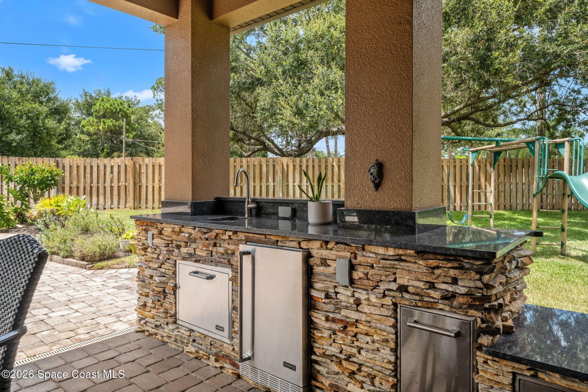 1975 Botanica Circle , Melbourne, FL 32904 Photo