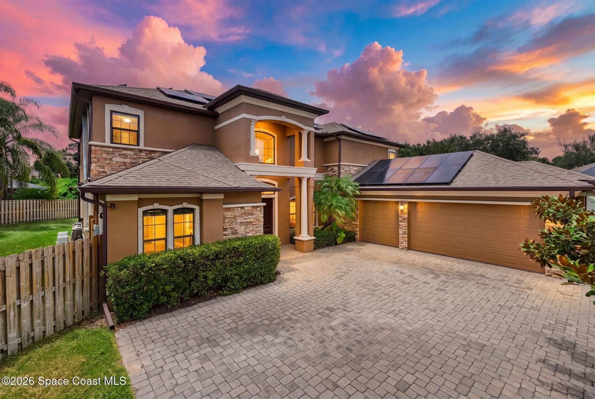 1975 Botanica Circle , Melbourne, FL 32904 Photo