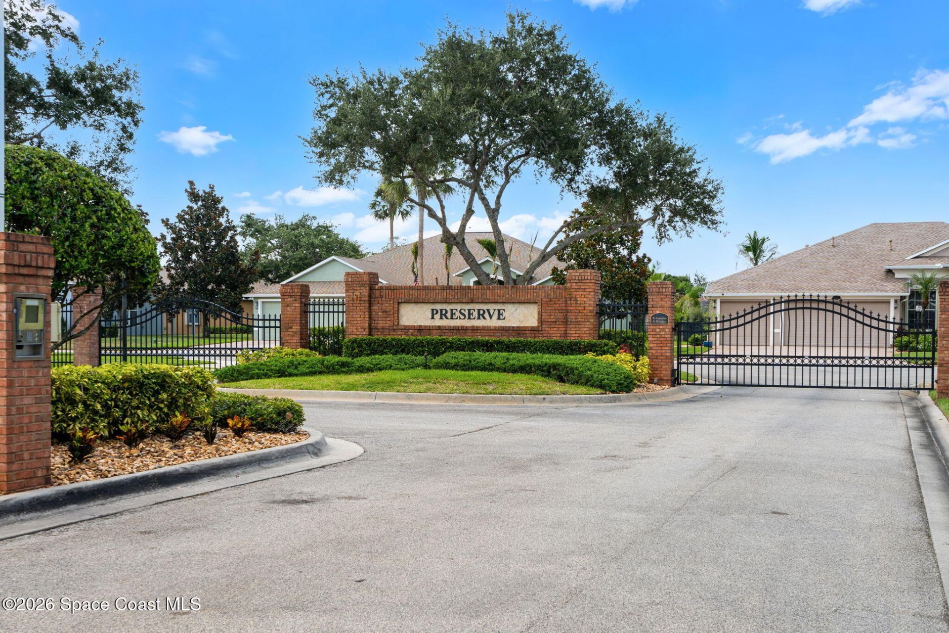 1975 Botanica Circle , Melbourne, FL 32904 Photo