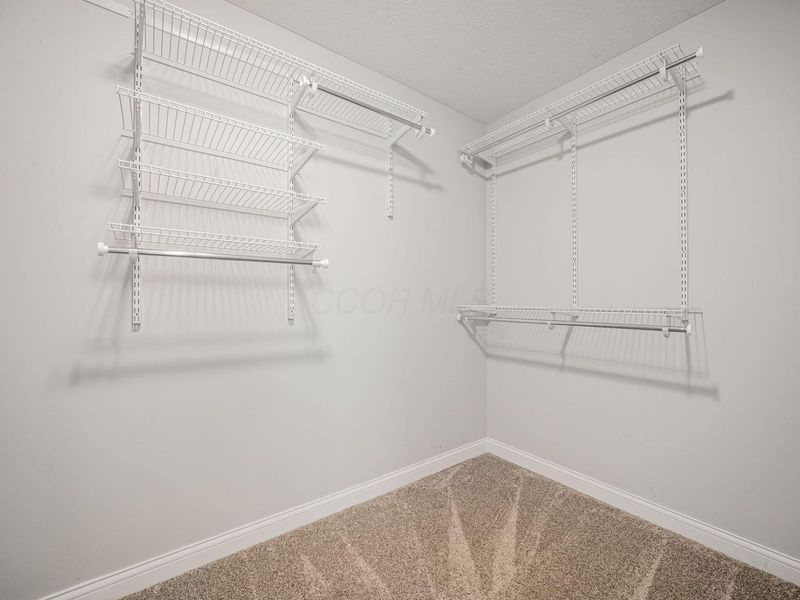 1943 Caplinger Drive, Grove City, OH 43123 Photo 32