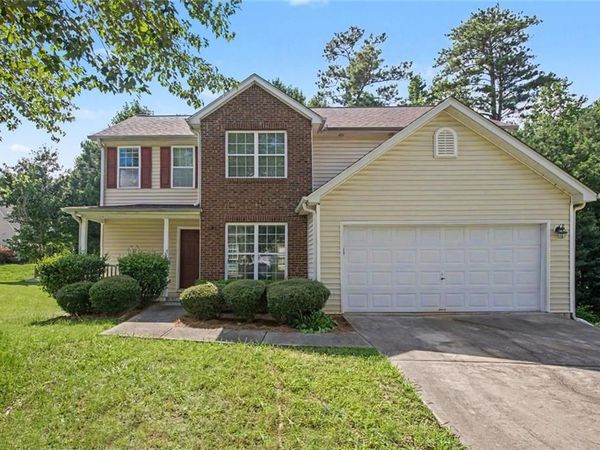 91 Revere Turn , Fairburn, GA 30213