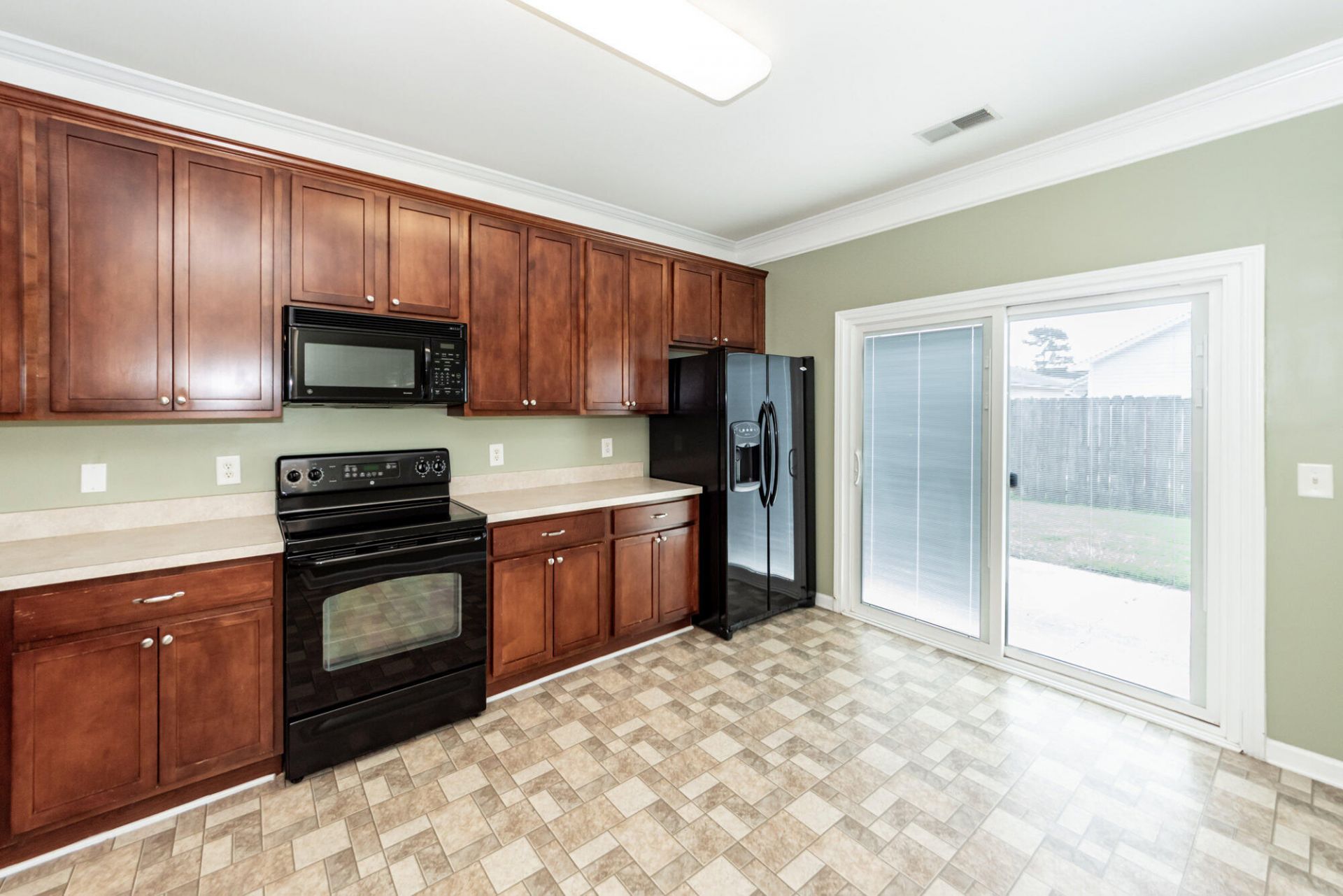 106 Deerpath Trail Photo 9