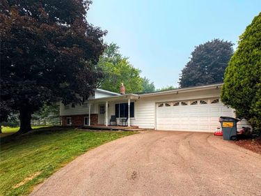 12335 Erika Street, Hartland Township, Mi 48353