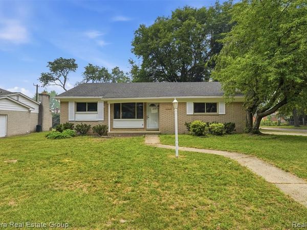 20291 Lacrosse Avenue, Southfield, MI 48076
