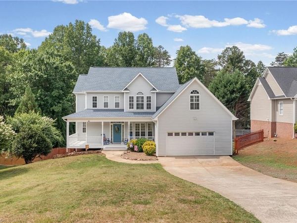 3972 Poindexter Avenue, Winston-Salem, NC 27106