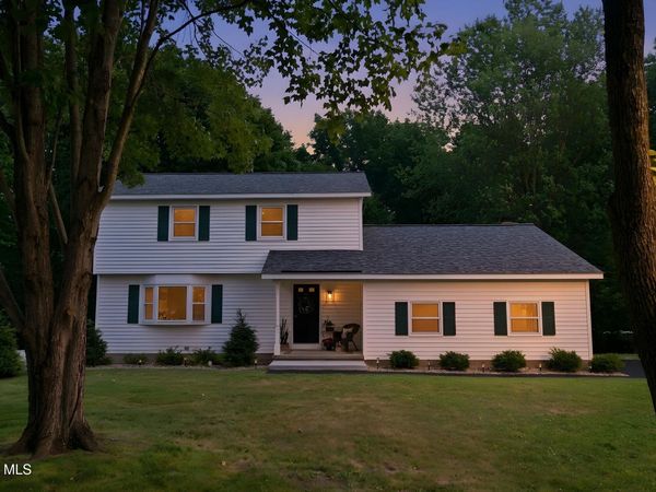 42 Gretel Terrace, Ballston Lake, NY 12019