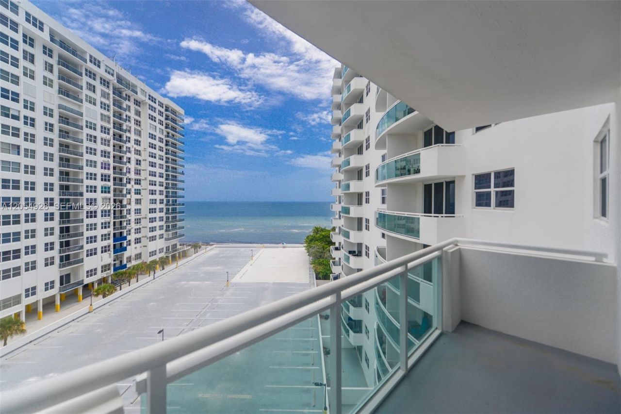 3001 S Ocean Dr, Unit 749, Hollywood, FL 33019 Photo