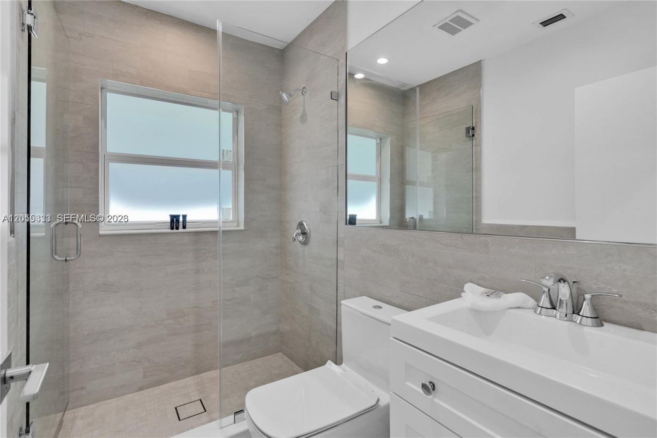 742 NE 81st St , Unit 742, Miami, FL 33138 Photo