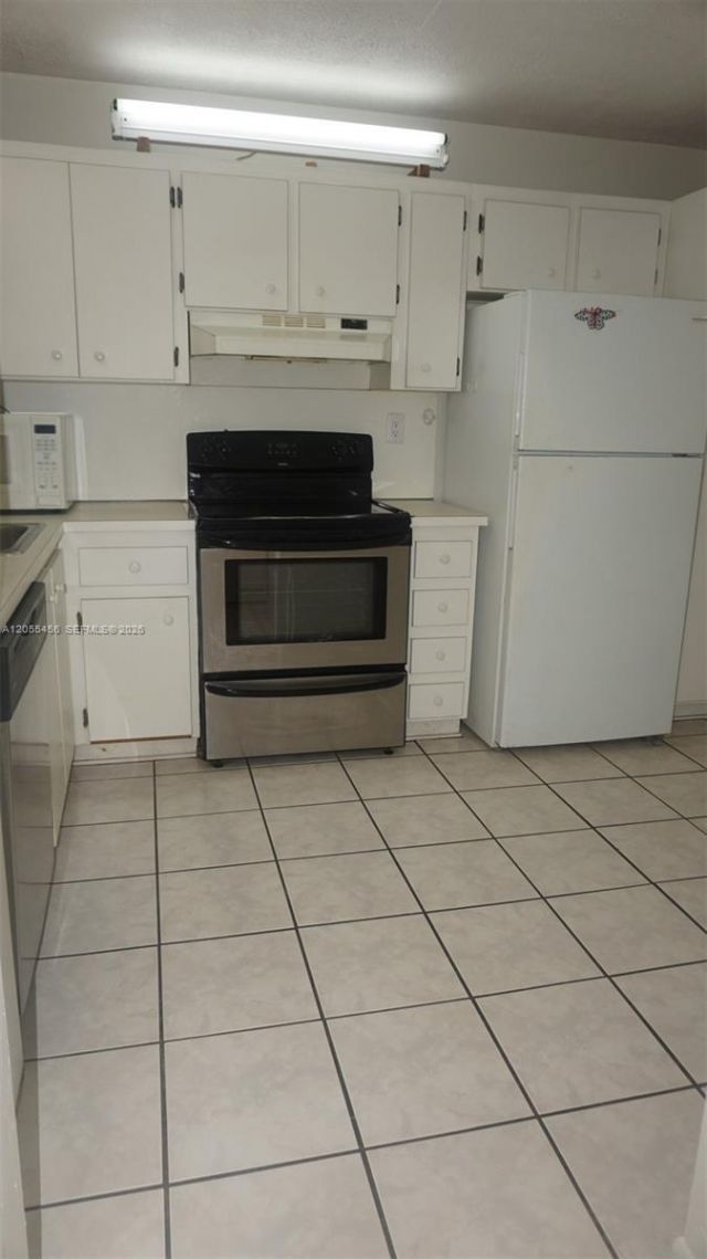 1100 Colony Point Cir , Unit 206, Pembroke Pines, FL 33026 Photo
