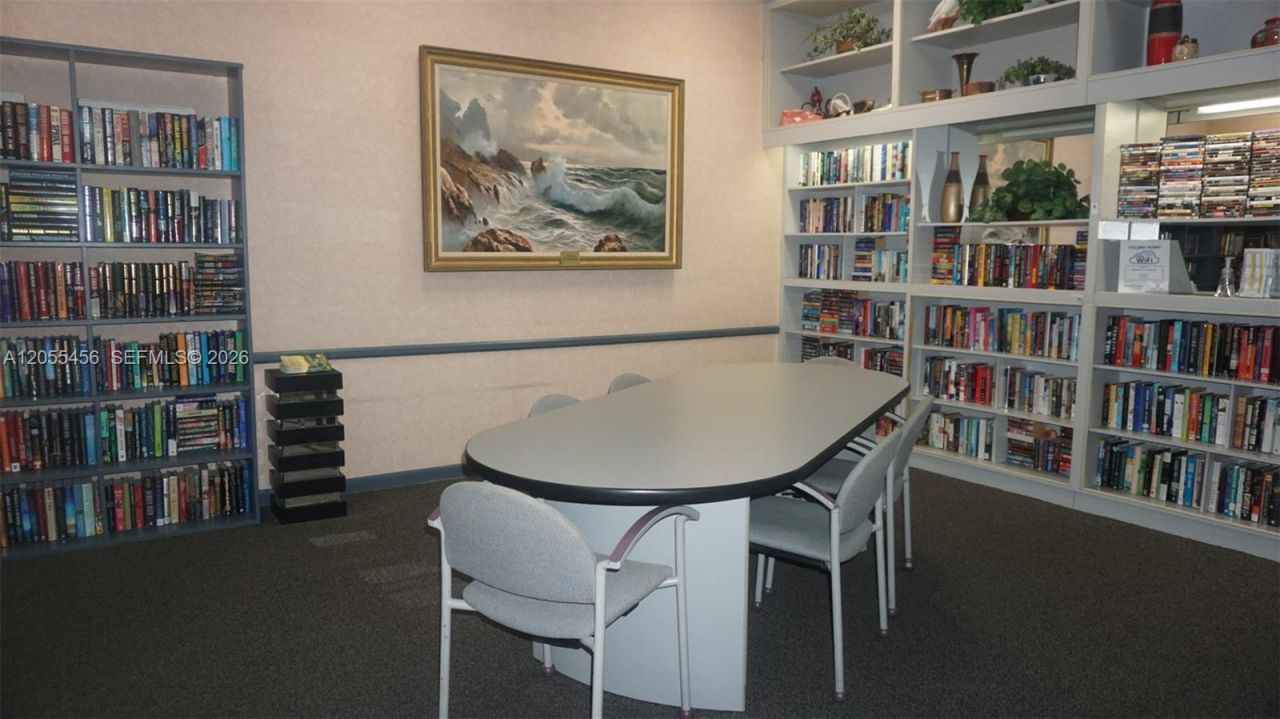 1100 Colony Point Cir , Unit 206, Pembroke Pines, FL 33026 Photo