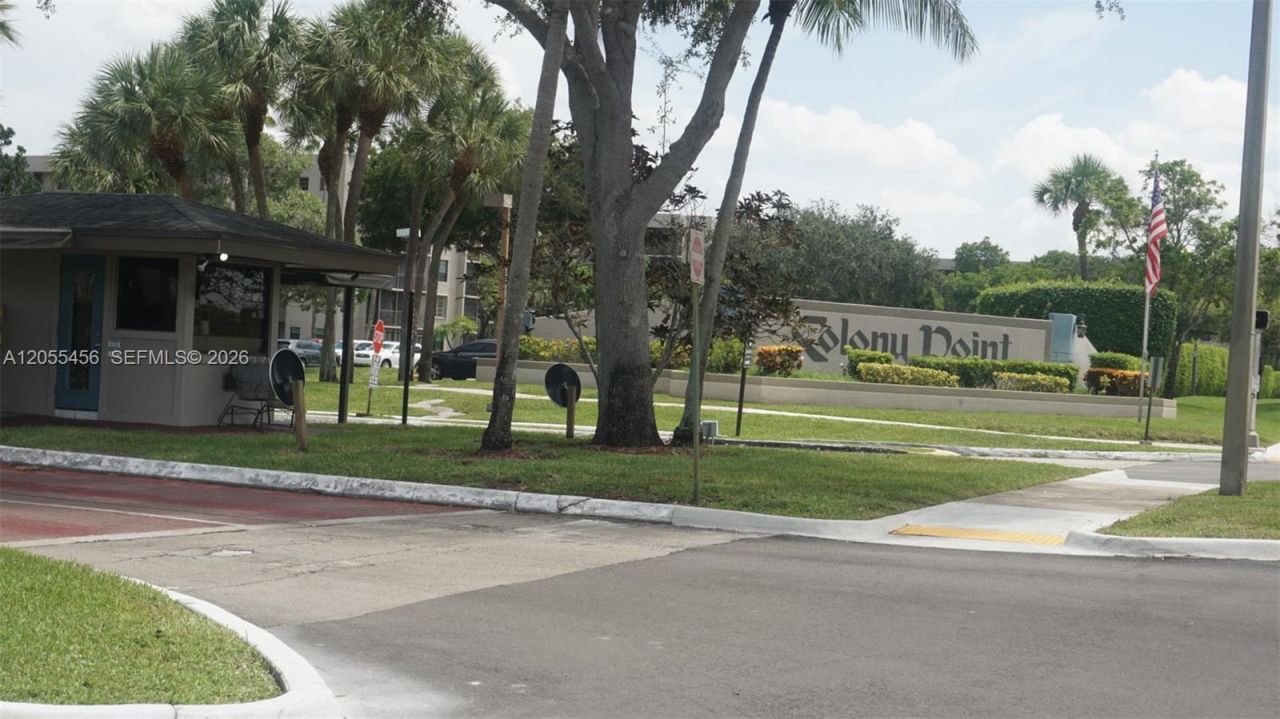 1100 Colony Point Cir , Unit 206, Pembroke Pines, FL 33026 Photo