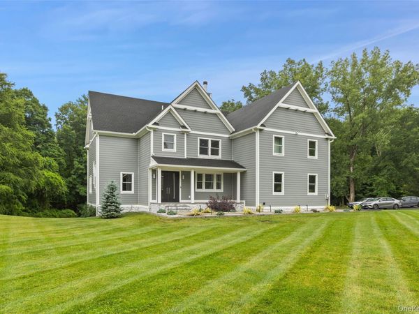 15 Somers Hills Road, Carmel, NY 10512