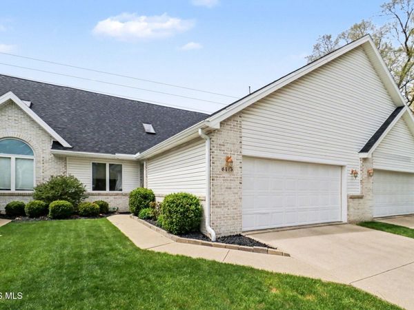 6445 Madison Cove Court, Sylvania, OH 43560