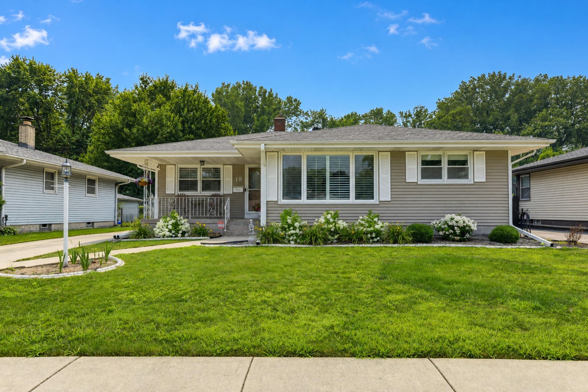 18 Timrick Drive, Munster, IN 46321 Main Photo
