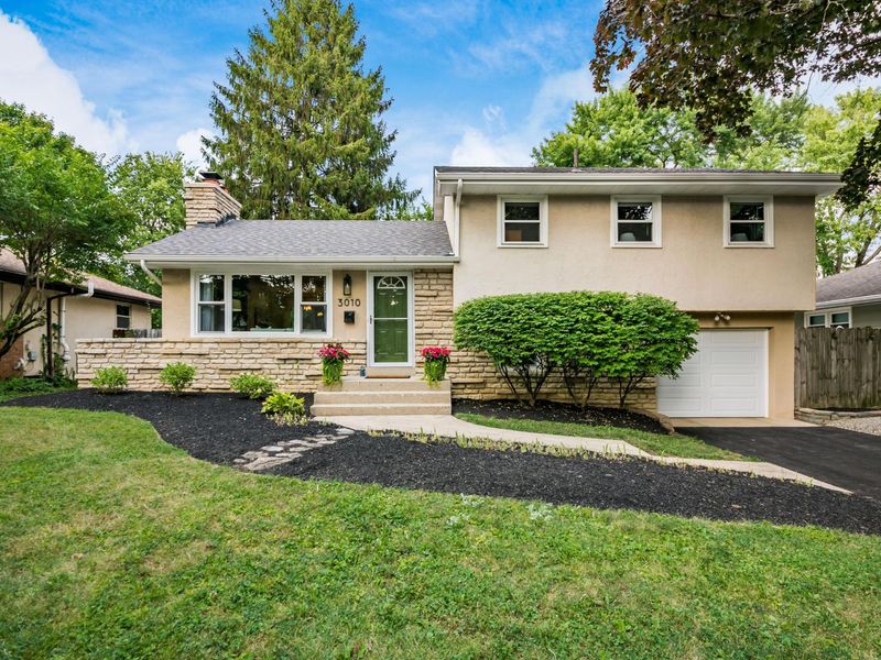 3010 Trentwood Road, Columbus, OH 43221 Photo 1