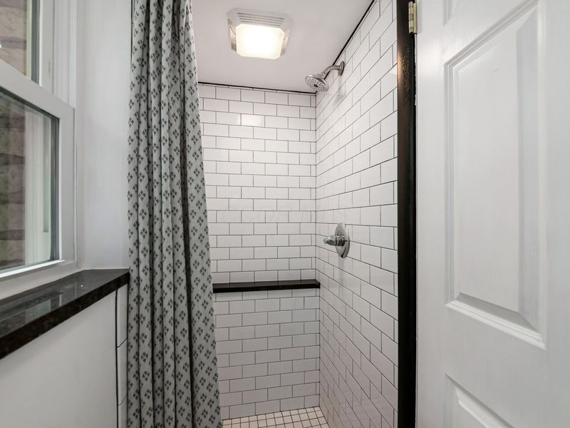 3010 Trentwood Road, Columbus, OH 43221 Photo 27