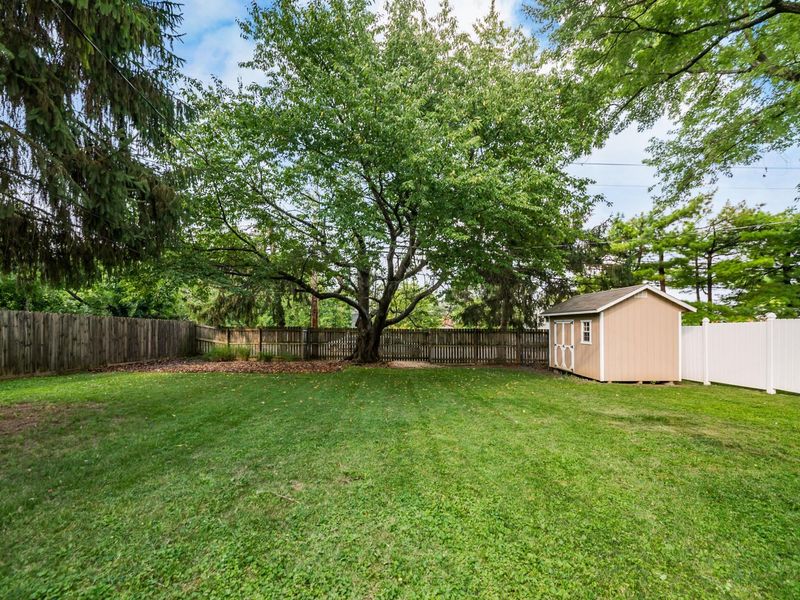 3010 Trentwood Road, Columbus, OH 43221 Photo 35
