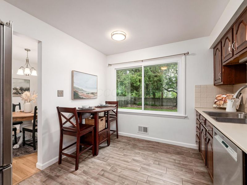 3010 Trentwood Road, Columbus, OH 43221 Photo 9