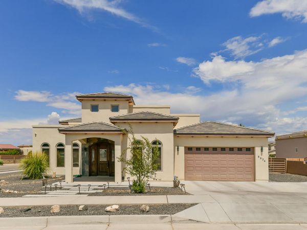 8024 Canoncito Drive NW, Albuquerque, NM 87120