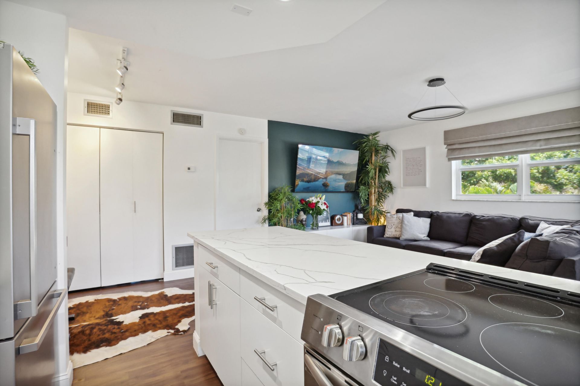 306 NE 1st Avenue, Unit 210, Boynton Beach, FL 33435 Photo