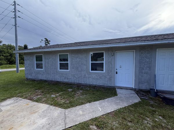 5001 EASTWOOD Drive, Unit A, Fort Pierce, FL 34951