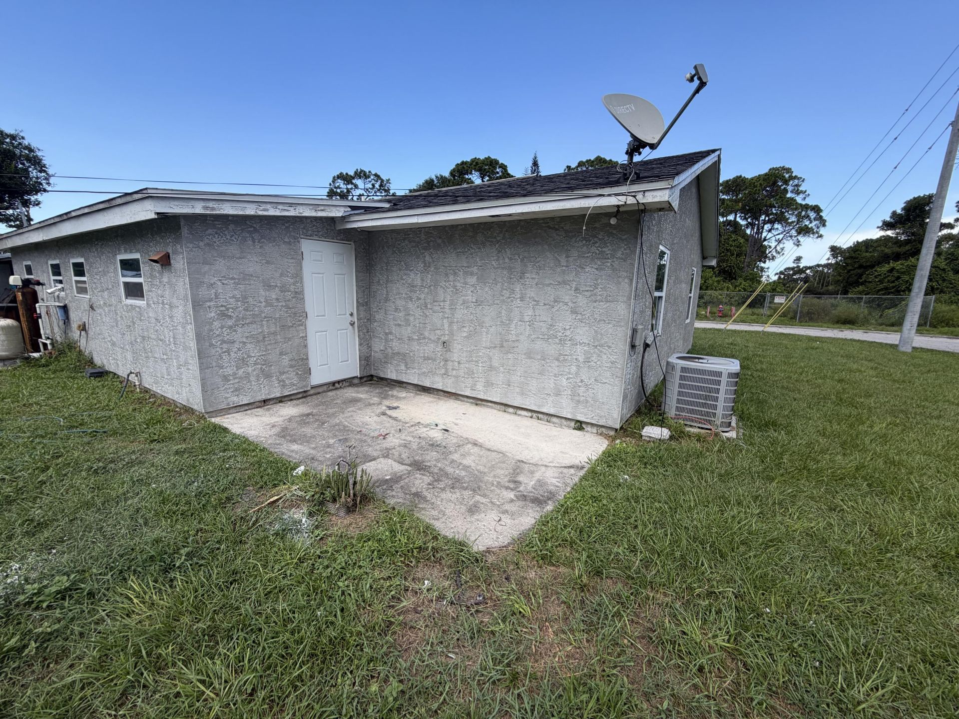 5001 Eastwood Drive, Unit A, Fort Pierce, FL 34951 Photo