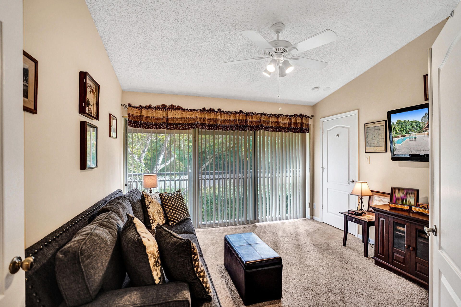 4941 Riverside Drive, Coral Springs, FL 33067 Photo