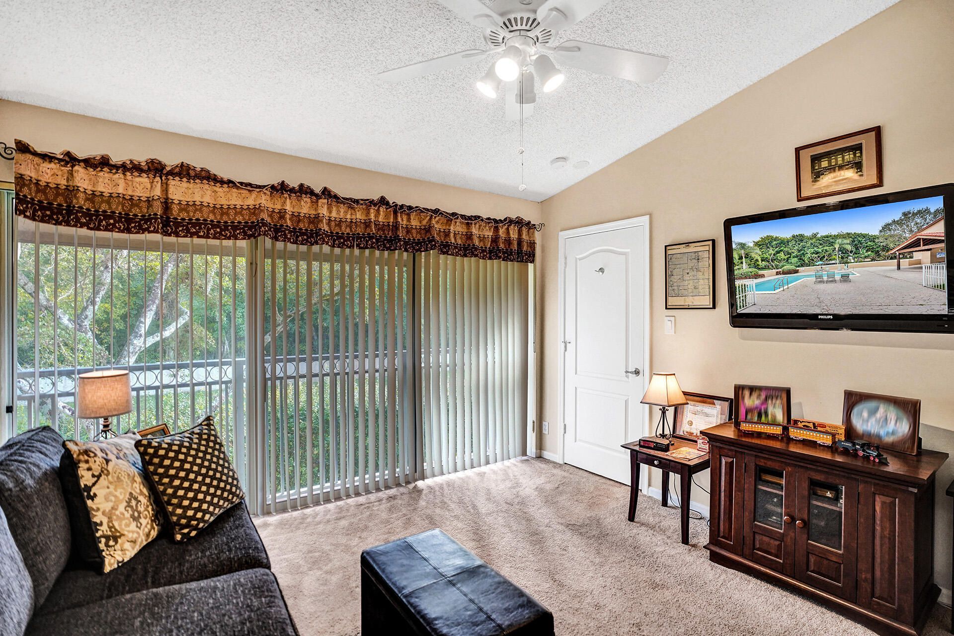 4941 Riverside Drive, Coral Springs, FL 33067 Photo