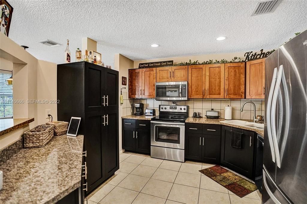 4941 Riverside Drive, Coral Springs, FL 33067 Photo