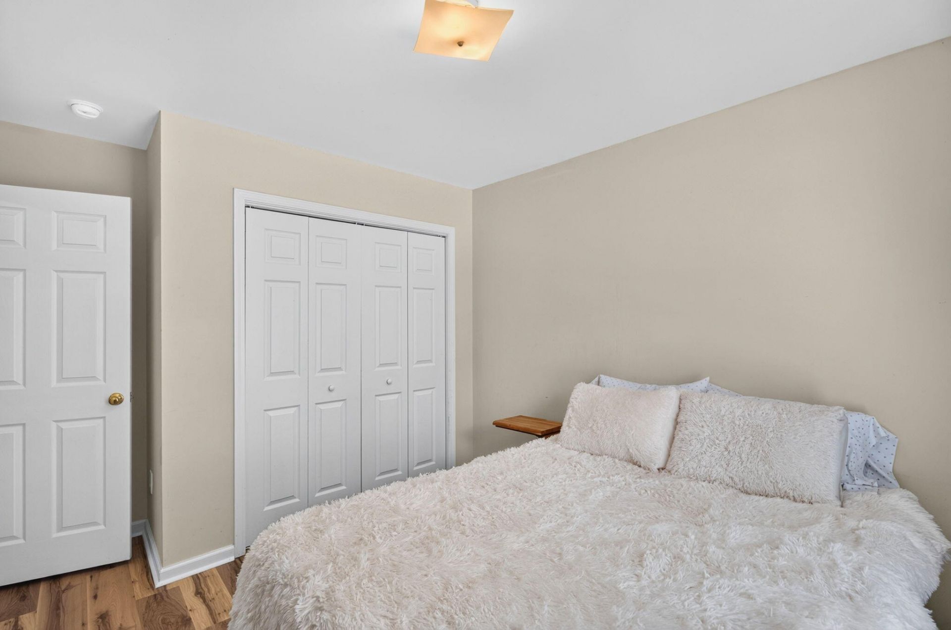 9305 Ayscough Road Photo 18