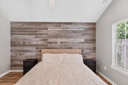 9305 Ayscough Road photo 4