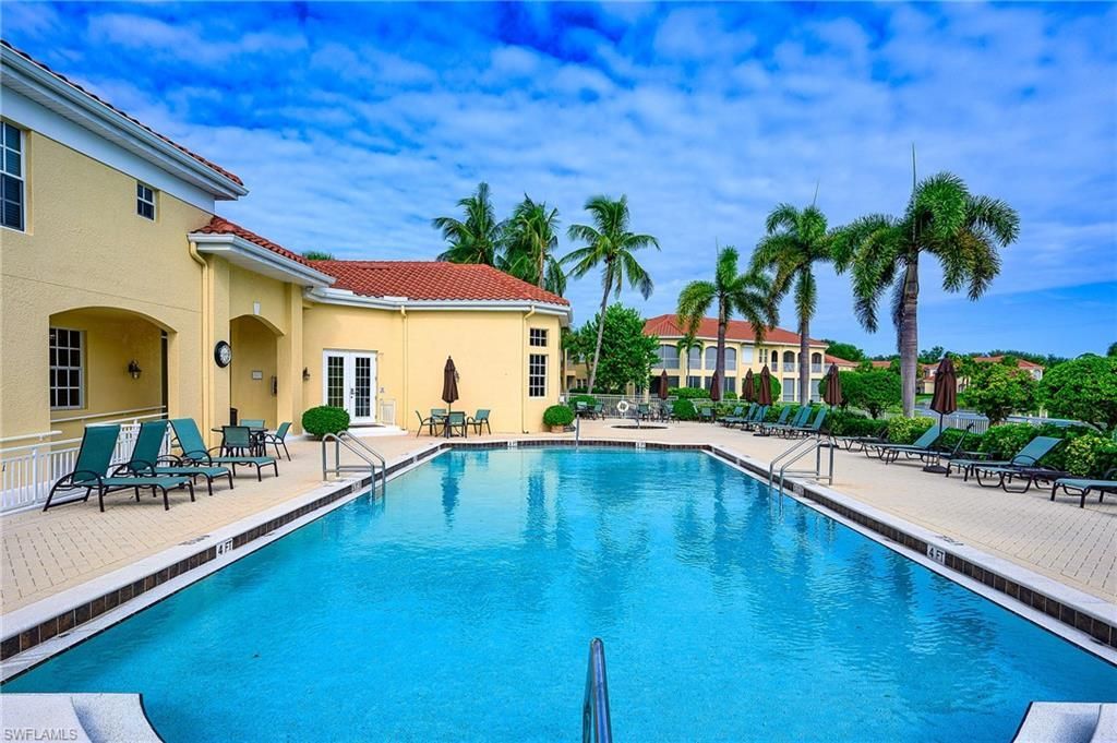 900 L Ambiance Cir, Unit 9-106, Naples, FL 34108 Photo