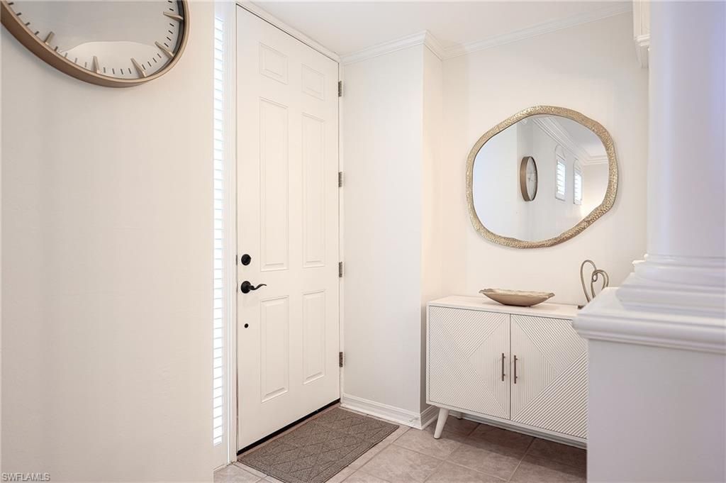 900 L Ambiance Cir, Unit 9-106, Naples, FL 34108 Photo