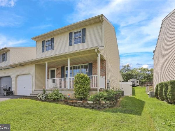 550 WYATT DRIVE, BLANDON, PA 19510