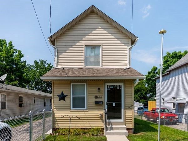 71 Elm Street, Struthers, OH 44471