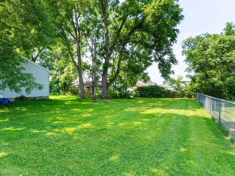 71 Elm Street, Struthers, OH 44471 Photo 7