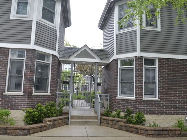3335 N Racine Avenue, Unit C, Chicago, IL 60657