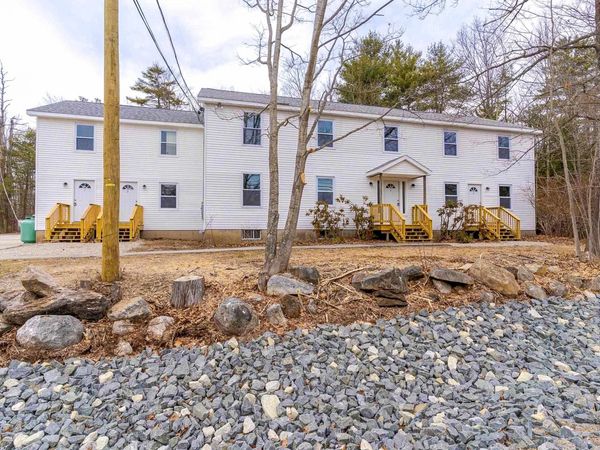 60 Charles Street, Farmington, NH 03835