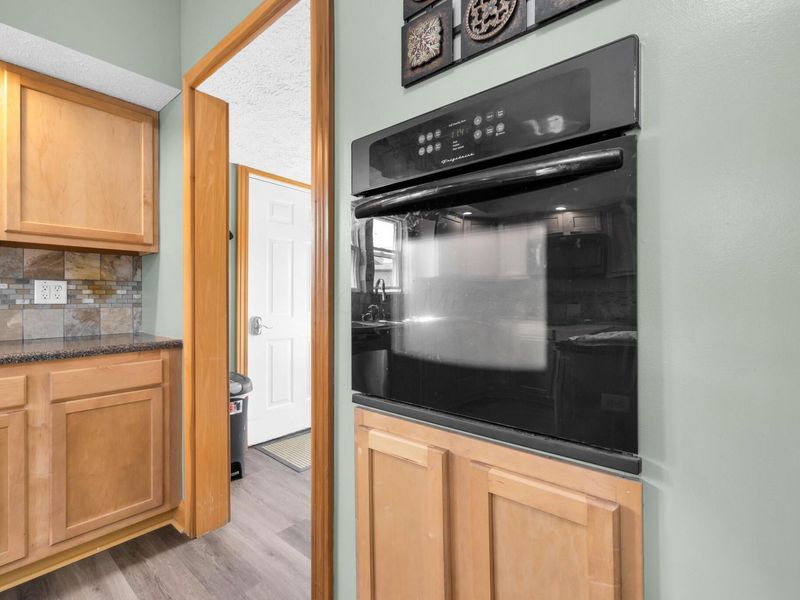 325 S Detroit Street , Bellefontaine, OH 43311 Photo 20
