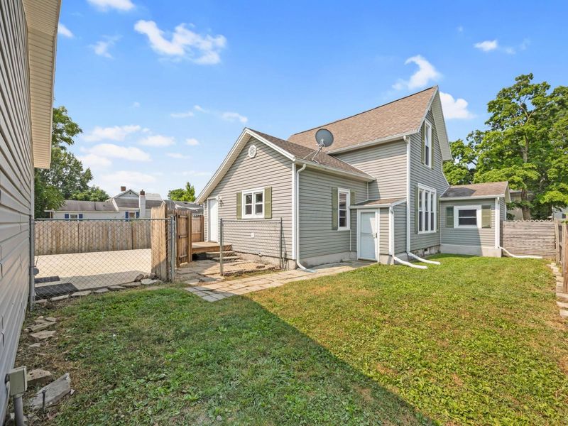 325 S Detroit Street , Bellefontaine, OH 43311 Photo 54