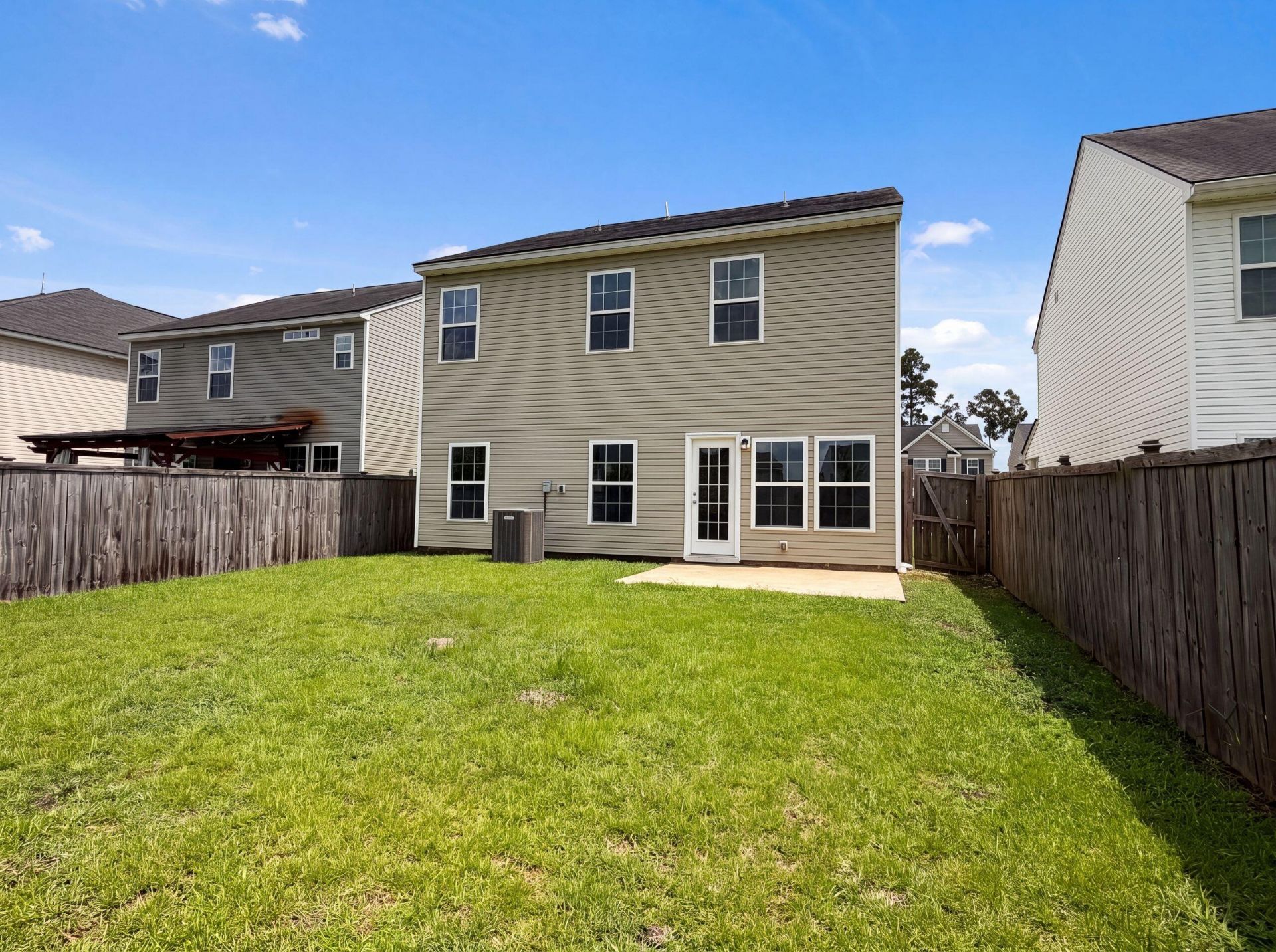 457 Stoney Field Drive Photo 5