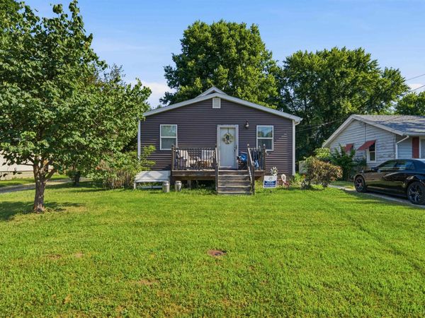 126 MOSCHEL Street, East Peoria, IL 61611