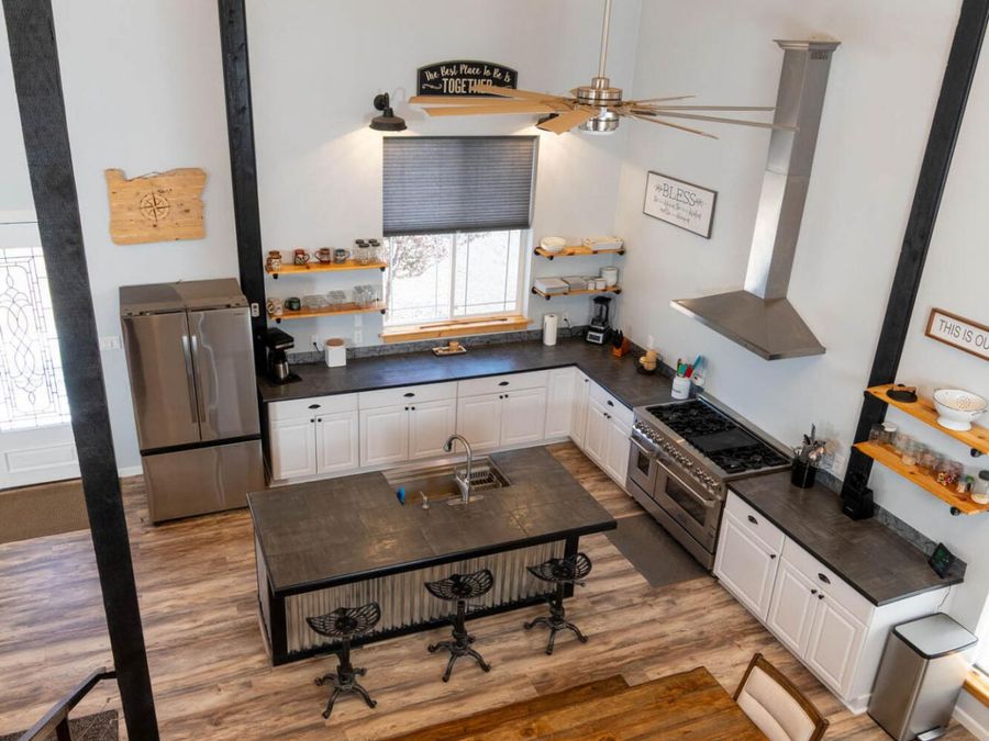 Property Image 9