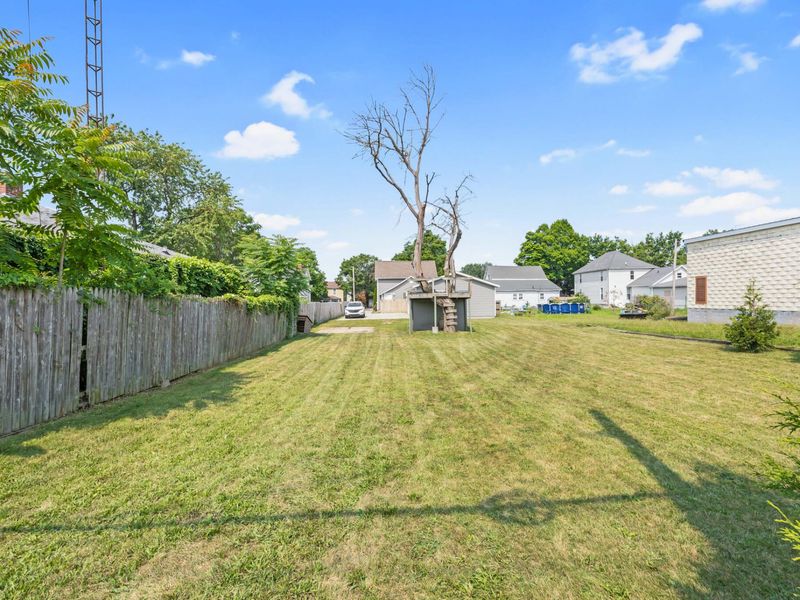325 S Detroit Street, Bellefontaine, OH 43311 Photo 52